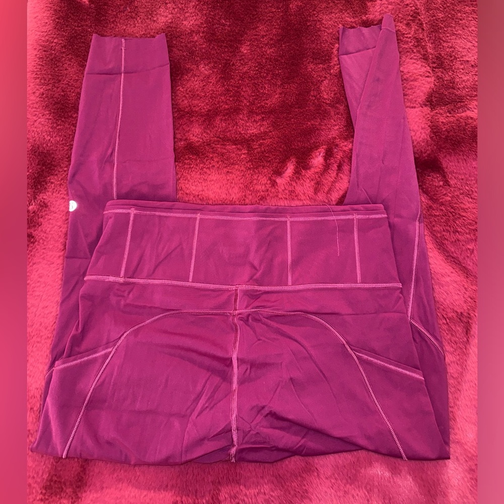 Lululemon fast and free